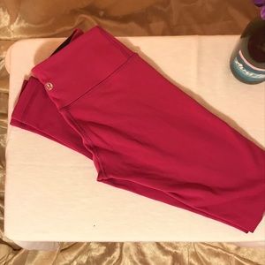 Lululemon workout/ yoga pants